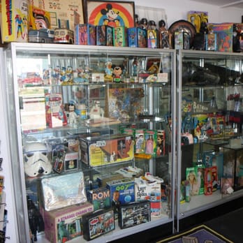 Anthonys Comic Book Art - It may look like one, but this isn't a museum! Everything's for sale and there's something here for everyone! - Comic Books Near Me - Moonachie, New Jersey