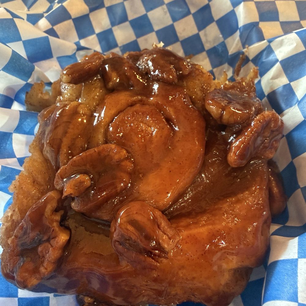 Starboard cafe - Warm and gooey fresh from the oven sticky bun. - Cafes Near Me - Bristol, Maine