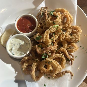 Yard House - Fried Calamari - New American Near Me - Riverside, California