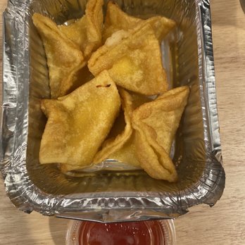 Dao Madison - Crab Rangoon (4) - Chinese Near Me - Madison, New Jersey