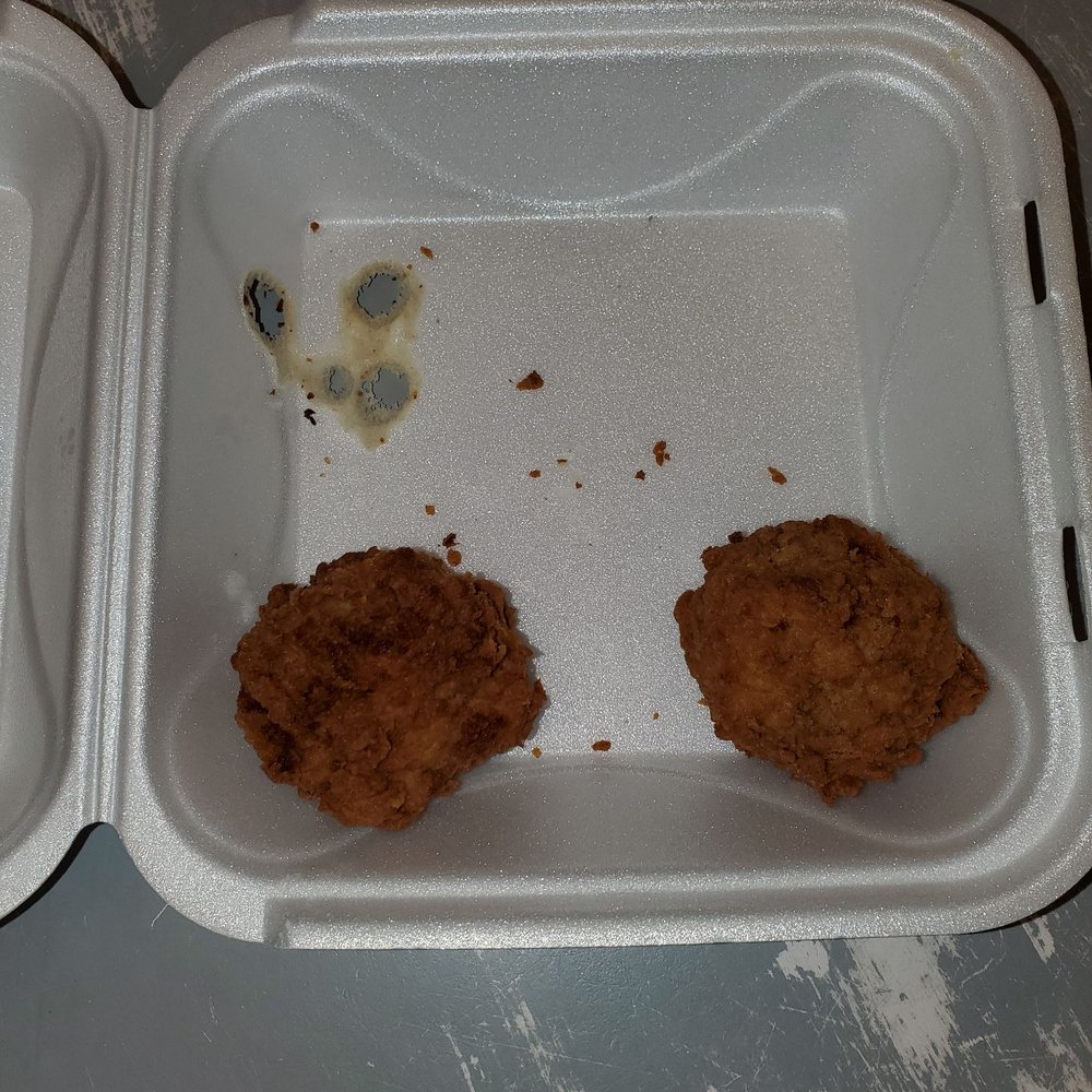 Cafe Roux - Burnt styrofoam - Cajun/Creole Near Me - Sullivans Island, South Carolina