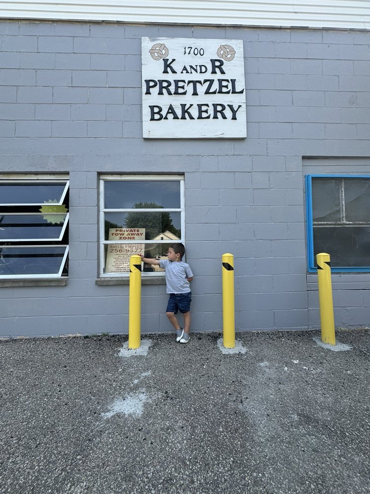 K & R PRETZEL BAKERY Updated October 2024 14 Photos & 16 Reviews