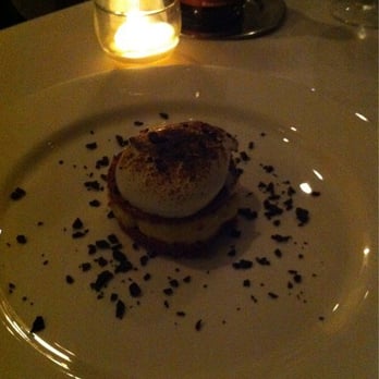 Carter House Inns - Pink Champagne Cake on Valentines (dark photo) - Hotels Near Me - Eureka, California