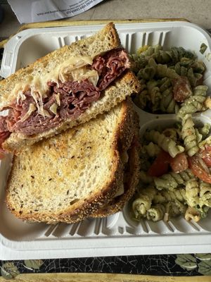 Mosher's Gourmet Cornbeef by null