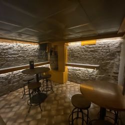Le Chateau - Another bar seating are off the main bar