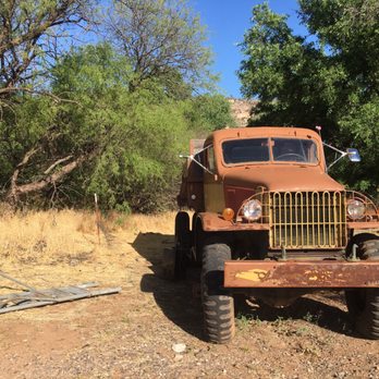 Jim's Trading Post - Antiques Near Me - Rimrock, Arizona