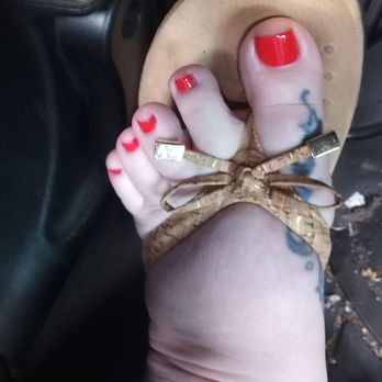 Luxury Nails & Spa - Great pedicure by Wendy today. She's new to the shop so go check her out. - Nail Salons Near Me - Long Beach, California Luxury Nails & Spa - Great pedicure by Wendy today. She's new to the shop so go check her out. - Nail Salons Near Me - Long Beach, California