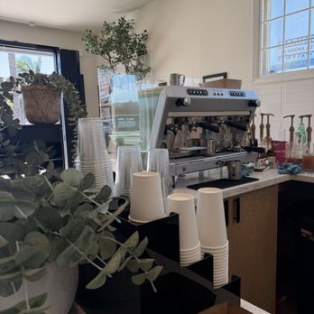 Gio's Café - Drink counter - Coffee & Tea Near Me - Inglewood, California Gio's Café - Drink counter - Coffee & Tea Near Me - Inglewood, California