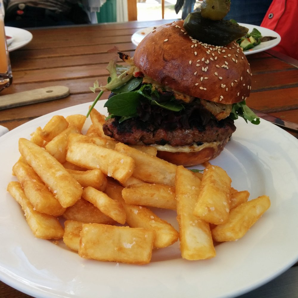 Royal Oak Hotel - Burger - Hotels Near Me - Cessnock, NSW Royal Oak Hotel - Burger - Hotels Near Me - Cessnock, NSW