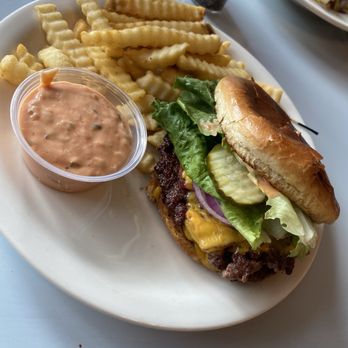 Main Street Diner - Smash burger - Breakfast & Brunch Near Me - Waynesville, North Carolina