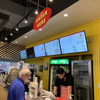 El Pollo Tote - Ordering area - Mexican Near Me - Omaha, Nebraska