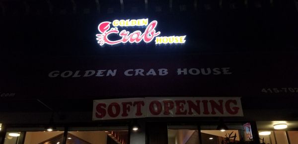 Golden Crab House by null