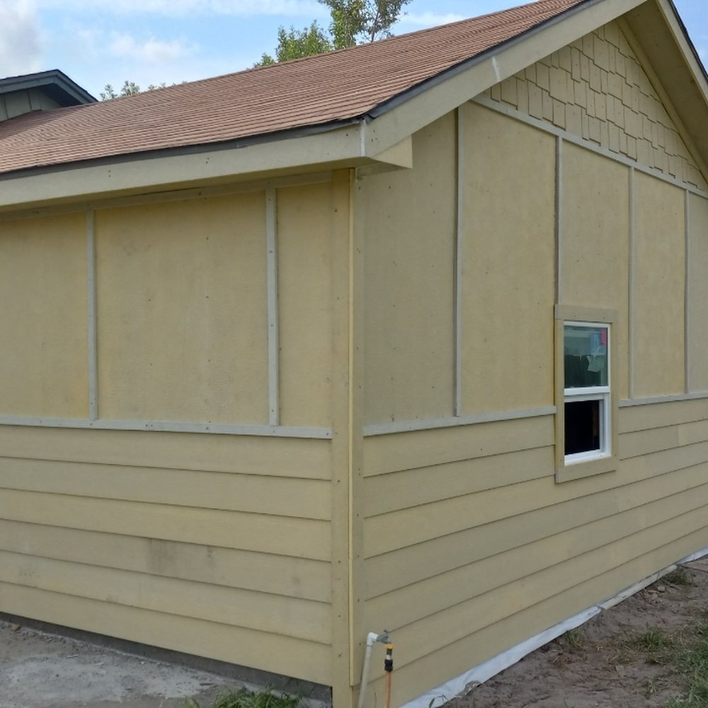 Simon Painting & Remodeling - a yellow house - Painters Near Me Simon Painting & Remodeling - a yellow house - Painters Near Me