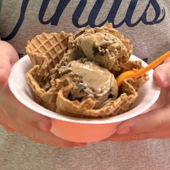 Scoops Ice Cream Parlor - Cinnamon waffle bowl with coffee brownie ice cream. - Ice Cream & Frozen Yogurt Near Me - Pigeon Forge, Tennessee Scoops Ice Cream Parlor - Cinnamon waffle bowl with coffee brownie ice cream. - Ice Cream & Frozen Yogurt Near Me - Pigeon Forge, Tennessee