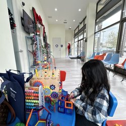 We C Kids Dental - Lobby Area