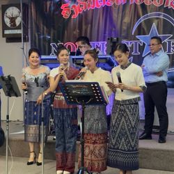 Elks Lodge No 2188 - Thai guests