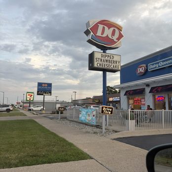 Dairy Queen Limited Brazier - Ice Cream & Frozen Yogurt Near Me - Madison Heights, Michigan Dairy Queen Limited Brazier - Ice Cream & Frozen Yogurt Near Me - Madison Heights, Michigan