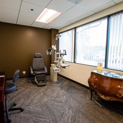 Cornea Revolution - Patient Room