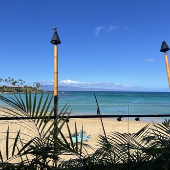 Napili Kai Beach Resort - Nice view. Affordable meal. Good place to relax and just enjoy the scenery while having breakfast. - Hotels Near Me - Lahaina, Hawaii