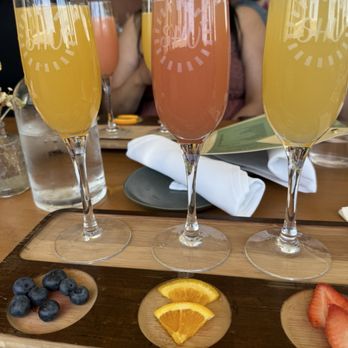 Sunny Hyde Up - Shumosa Flight - Breakfast & Brunch Near Me - Visalia, California Sunny Hyde Up - Shumosa Flight - Breakfast & Brunch Near Me - Visalia, California
