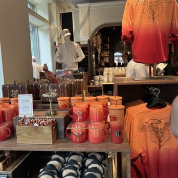Harry Potter Shop - Books, Mags, Music & Video Near Me - New York, New York