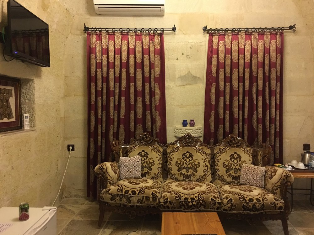 Aren Cave Hotel