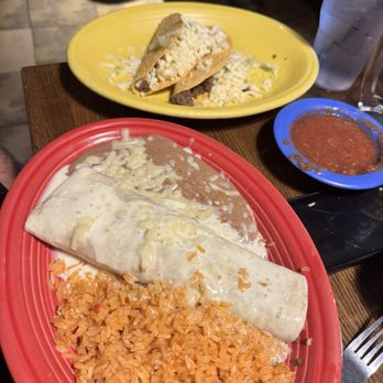 El Sazon Mexican Grill - Mexican Near Me - Lee's Summit, Missouri El Sazon Mexican Grill - Mexican Near Me - Lee's Summit, Missouri