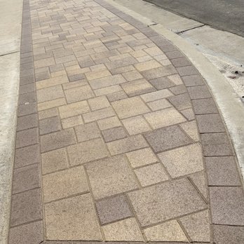 Grizzly Outdoor - parkway landscape replaced with pavers - Landscaping Near Me Grizzly Outdoor - parkway landscape replaced with pavers - Landscaping Near Me