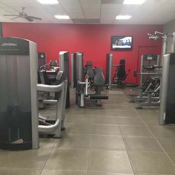 Hilton Hotel Athletic Club - Gyms Near Me - Chicago, Illinois Hilton Hotel Athletic Club - Gyms Near Me - Chicago, Illinois