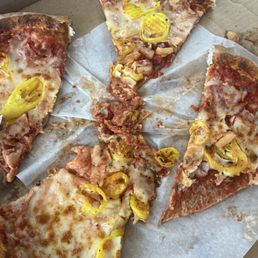 Classic Cheese Pizza Classic Cheese Pizza