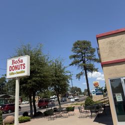 Bosa Donuts