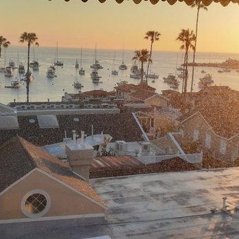 Buena Vista Hotel - Our view - Hotels Near Me - Avalon, California