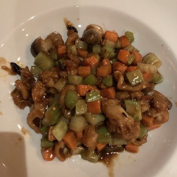 Kung Fu Restaurant - Kung pao chicken - Cantonese Near Me - Doylestown, Pennsylvania