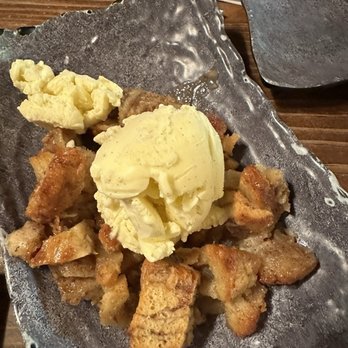 The Coal Bunker - Bread pudding with vanilla ice cream - American Near Me - Fallbrook, California