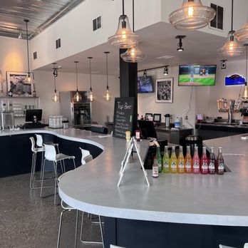 Juniors Kitchen - Bar - American Near Me - Amery, Wisconsin Juniors Kitchen - Bar - American Near Me - Amery, Wisconsin