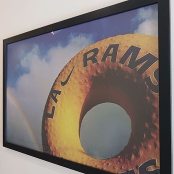 Randy's Donuts - Donuts Near Me - Pasadena, California