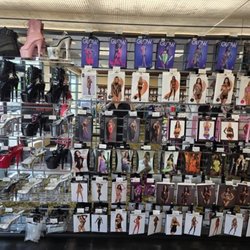 Eva's Boutique - New items arriving weekly