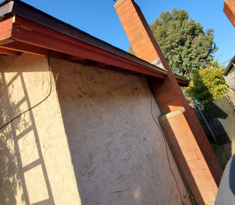 Slide of JD Roofing Service