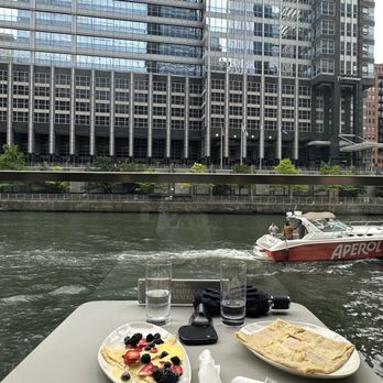River Roux - River view - Cafes Near Me - Chicago, Illinois