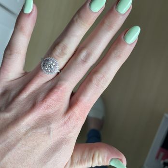 Kitchen Nail Bar - Mountain View - Gel manicure - Nail Salons Near Me - Mountain View, California