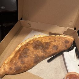 Medium Cheese Calzone. Huge!!! Medium Cheese Calzone. Huge!!!