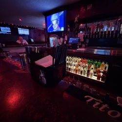 2J's Lounge