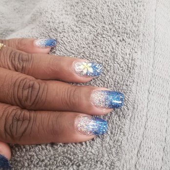 Cali Nails And Spa - Vee is good at Ombré - Nail Salons Near Me - Anchorage, Alaska