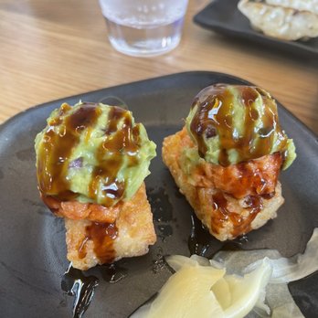 Silverlake Ramen - Crispy Rice w/ Spicy Tuna - Ramen Near Me - Kirkland, Washington