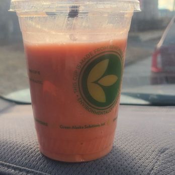 Snow City Cafe - Pineapple Express smoothie - Breakfast & Brunch Near Me - Anchorage, Alaska