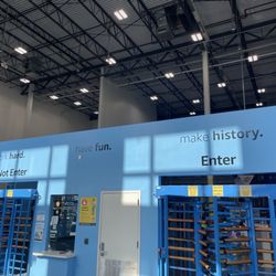 Amazon Fulfillment Center Tours - Entrance