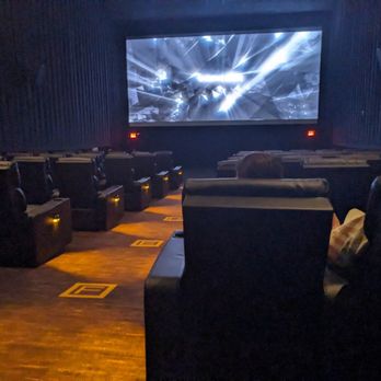 AMC Woodbridge 5 - Screening room - cozy and intimate - Cinema Near Me - Irvine, California AMC Woodbridge 5 - Screening room - cozy and intimate - Cinema Near Me - Irvine, California