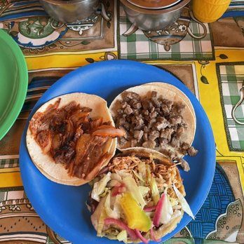 Antojitos La Chiapaneca - taco de al pastor, taco de carne, sopes de pollo - Mexican Near Me - Tulum, ROO Antojitos La Chiapaneca - taco de al pastor, taco de carne, sopes de pollo - Mexican Near Me - Tulum, ROO