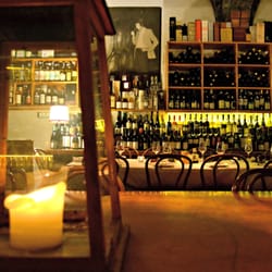 N'Ombra De Vin - Downstairs hall