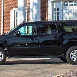 Amm's Limousine Service - Amm's Black Car Service - SUV Car Service